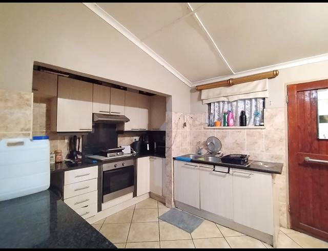 3 BEDROOM SEMI DETACHED TO LET IN BRAKPAN NORTH